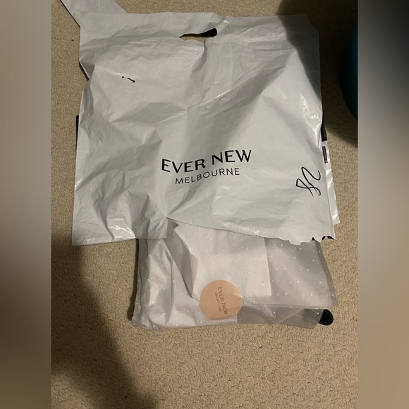 Ever New (Forever New) Veronica Vegan Leather Leggings - Picture 9 of 14